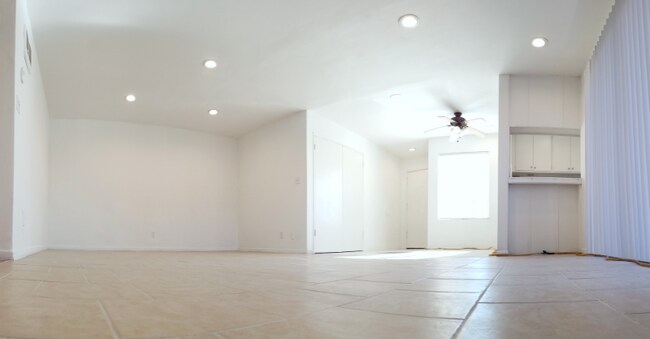 8108 Langdon Ave unit 2, Van Nuys, CA 91406 - photo 3