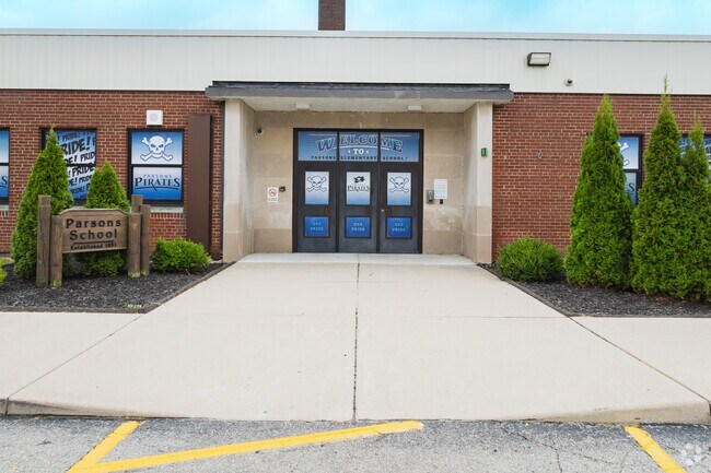 Parsons Elementary welcomes eager minds.