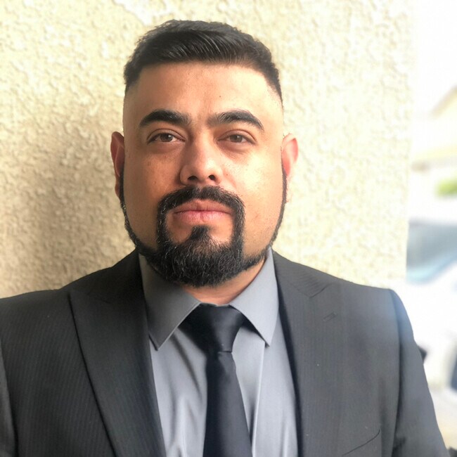Agent Photo