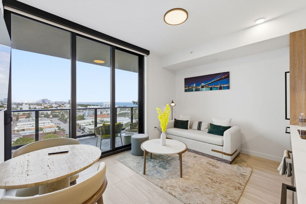 72 Park unit FL14-ID1332432P, Miami Beach, FL 33141 - photo 1