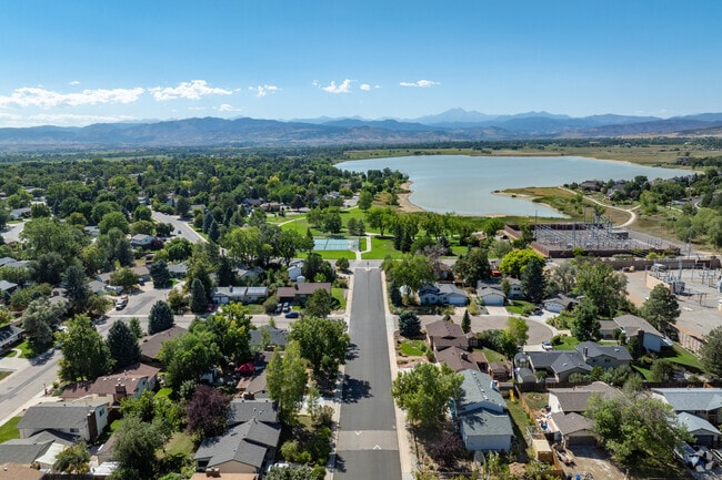 McIntosh Lake is only a short drive and sometimes short walk away.