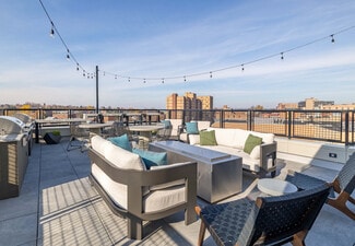 202 N Queen St, Lancaster, PA 17603