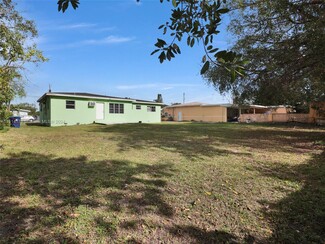 1720 NE 148th St Unit 2, Miami, FL 33181