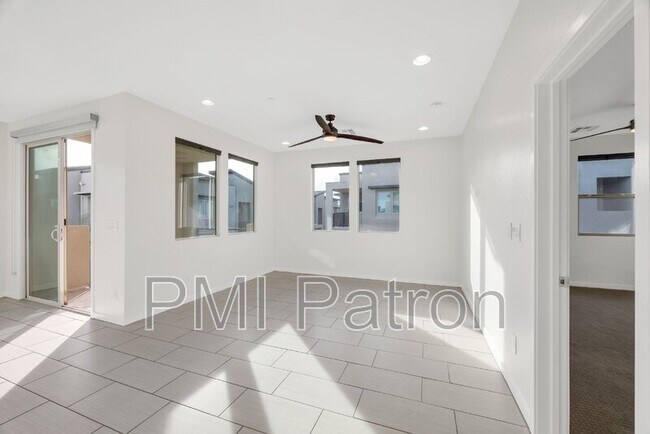 11231 Hidden Peak Ave unit 305, Las Vegas, NV 89135 - photo 4