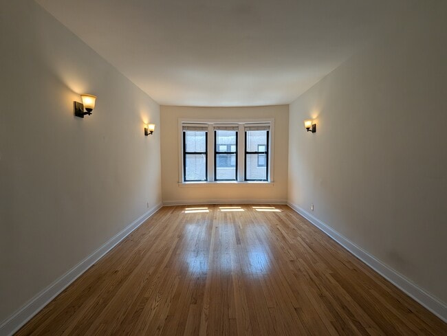 4036 N Ashland Ave unit 40-3W, Chicago, IL 60613 - photo 3