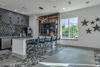 1600 Kickingbird Rd, Edmond, OK 73034