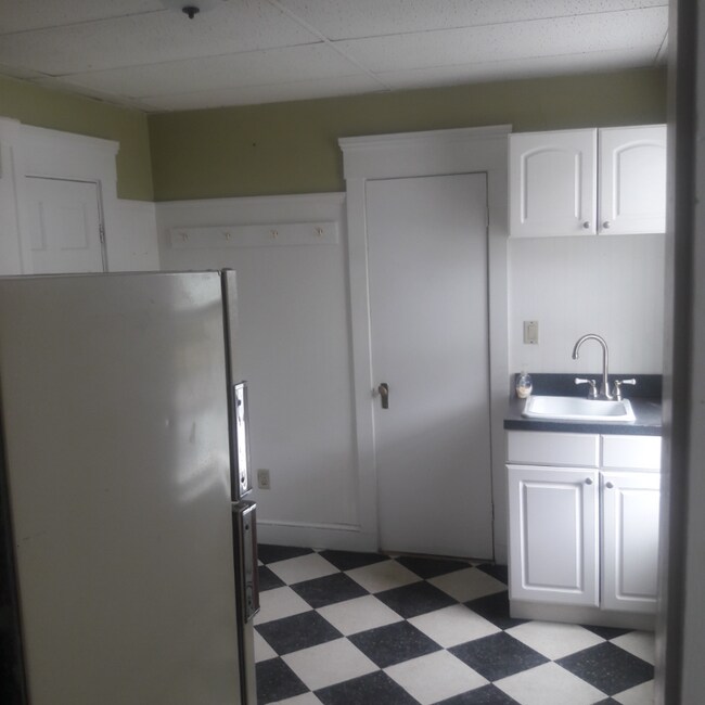 95 Summer St unit 5, Haverhill, MA 01830 - photo 5
