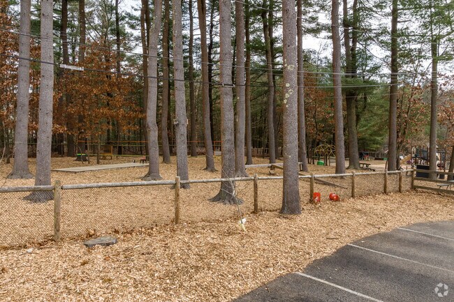 Woodside Montessori Academy in Millis is a private school serving students in grades PK-8.