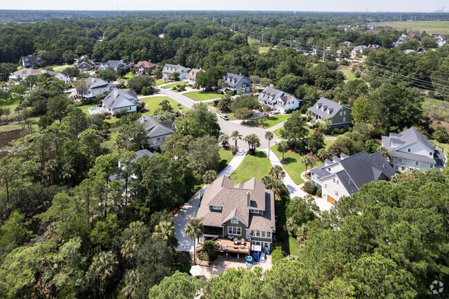 Discover Lowcountry living at Longpoint in Mount Pleasant.