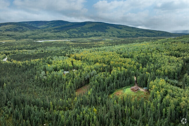 Goldstream residents enjoy the space and privacy found in the area.