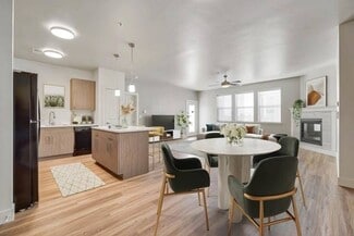 246 N Curlew Dr, Idaho Falls, ID 83401