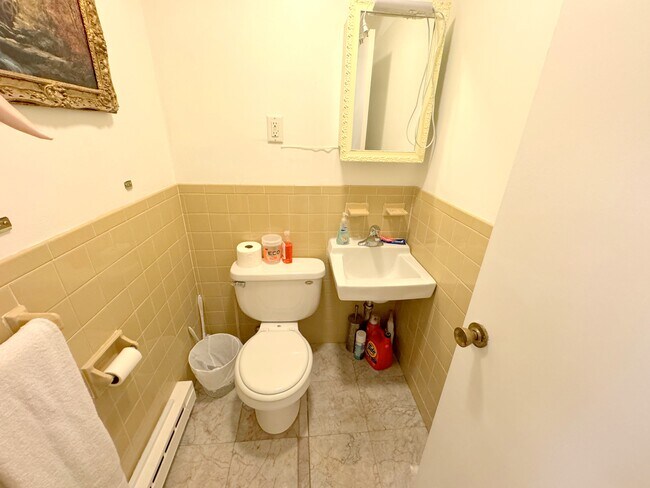 33 Lodgen Ct unit 4D, Malden, MA 02148 - photo 5