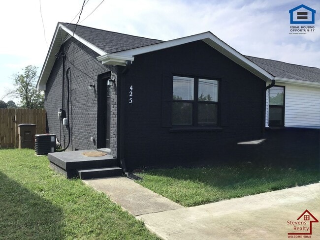 425 Revels Dr, Nashville, TN 37207 - photo 2