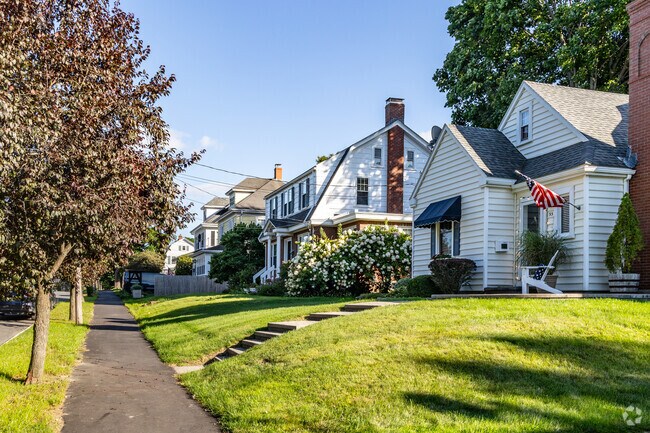 Enjoy the tree-lined sidewalks of Fairmount.