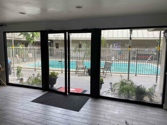 20880 Ventura Blvd Unit 26, Los Angeles, CA 91364