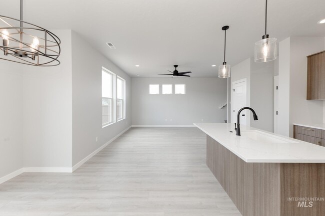 216 Moose St, Horseshoe Bend, ID 83629 - photo 3