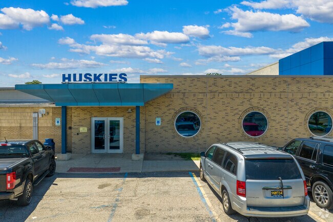 Lakeview Virtual School in Saint Clair Shores enrolled 872 students in 2022.