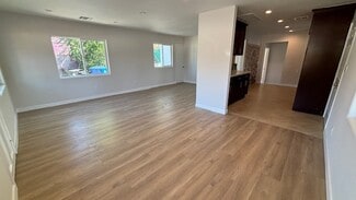 9704 Sunland Blvd, Shadow Hills, CA 91040