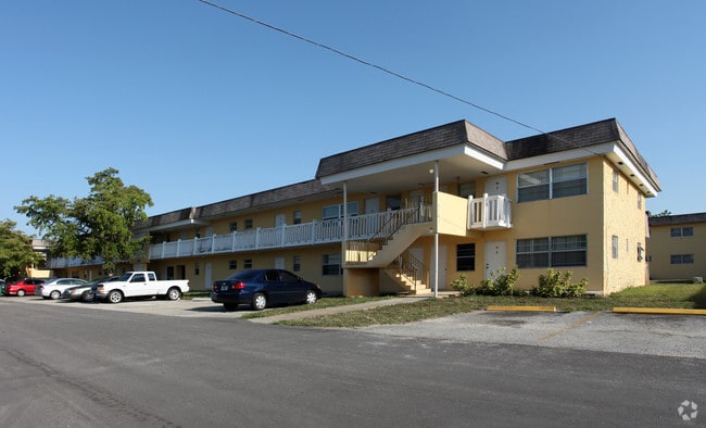 Marlboro Estates / Bala Gardens