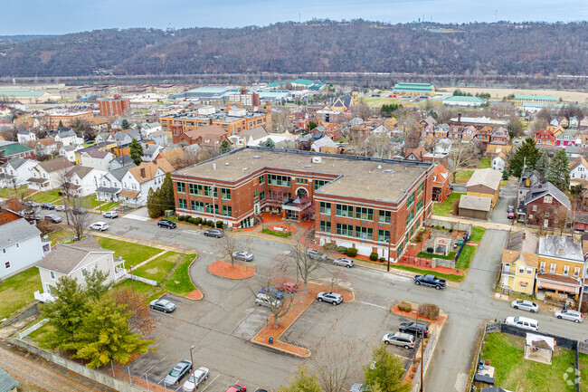 Duquesne Elementary School is a dynamic school, dedicated to growth.
