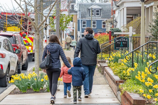 First Thursdays Manheim is a family friendly event.