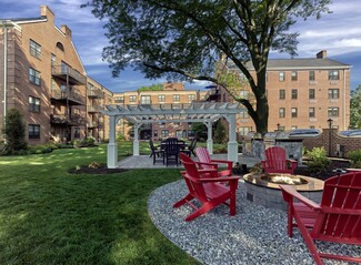 505 E Lancaster Ave, Wayne, PA 19087