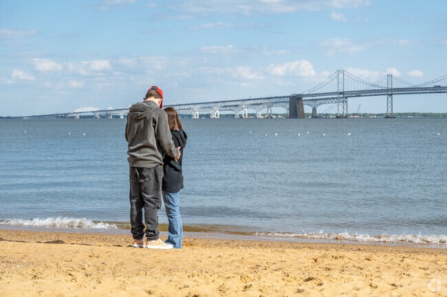 Enjoy the views that Pendennis Mount has to offer with a loved one.