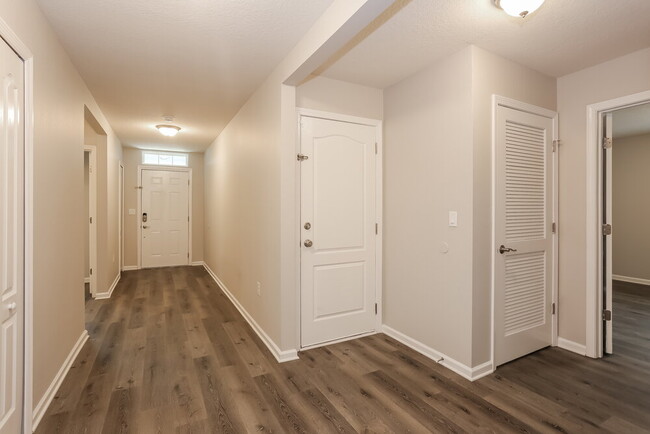 1981 April Oaks Dr, Jacksonville, FL 32221 - photo 3