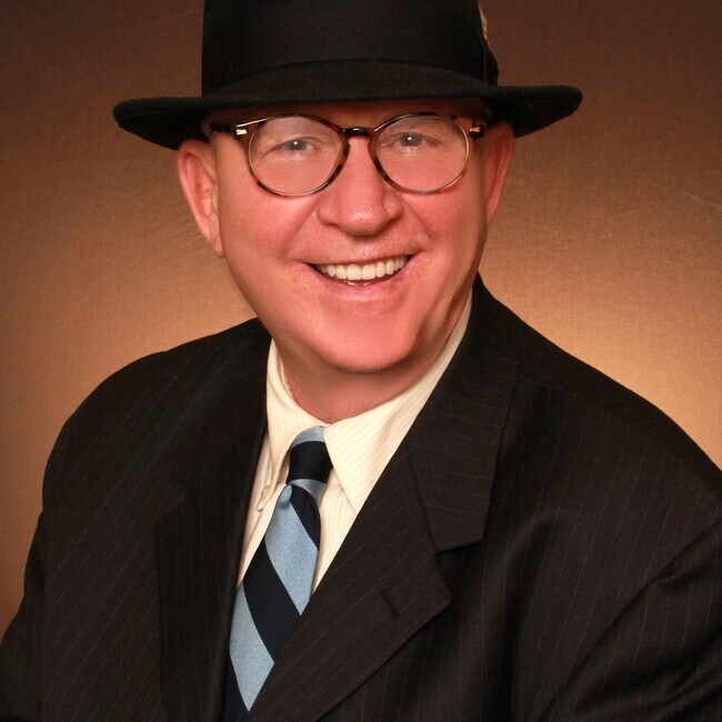 Agent Photo