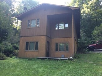 29 Teaberry Rd Unit B, Cullowhee, NC 28723