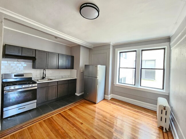 350 Elmora Ave unit F, Elizabeth, NJ 07208 - photo 2