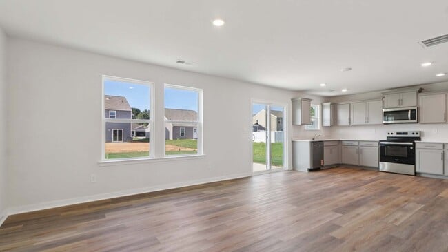 933 Two Brothers Ln, York, SC 29745 - photo 5