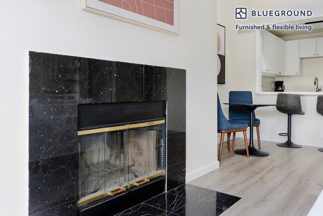 345 Sheridan Ave unit FL4-ID2016, Palo Alto, CA 94306 - photo 6