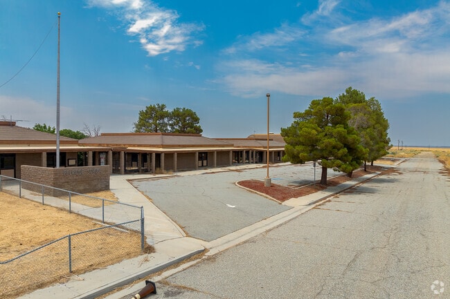 The bus loop at Belridge Elementary can be found on the South end of campus.