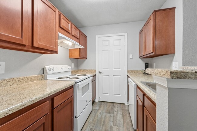 Glen Ridge Commons Apartments, Woodbridge, VA 22193 - photo 5