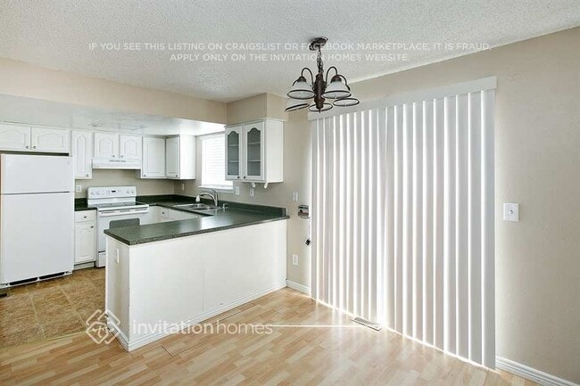 4514 S Pagosa Cir, Aurora, CO 80015 - photo 6