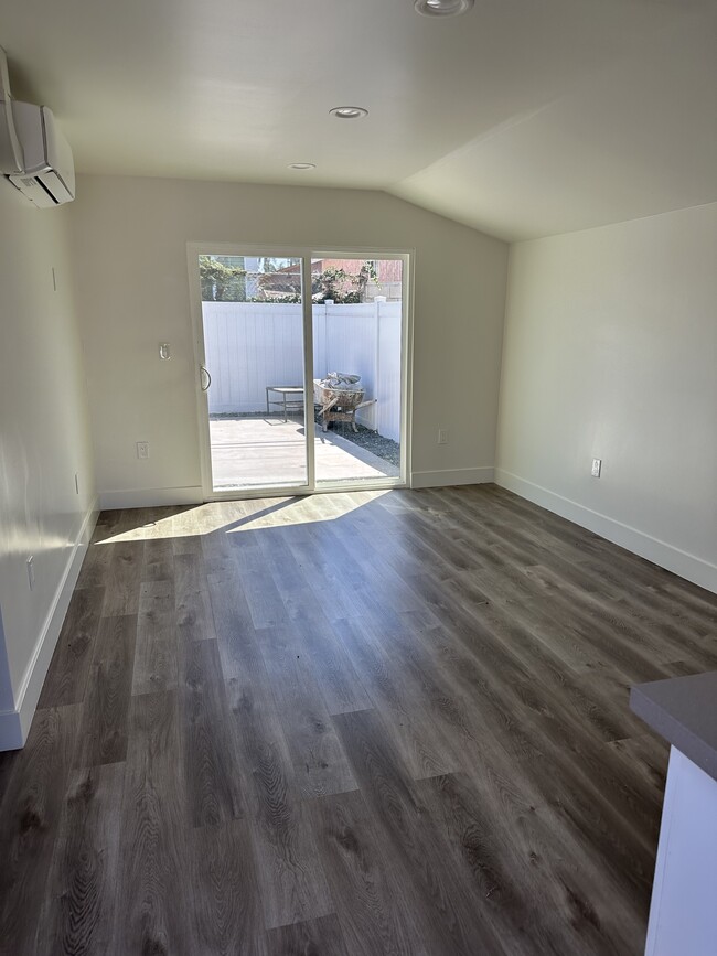 4518 4th Ave unit 4518, Los Angeles, CA 90043 - photo 4