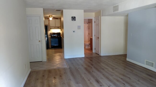 100 Cass Ave unit A4, Dracut, MA 01826 - photo 2