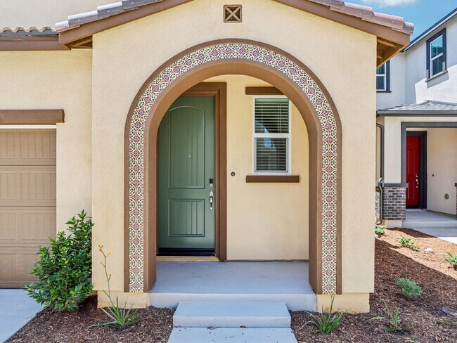 28570 Via Navarra, Temecula, CA 92591 - photo 4