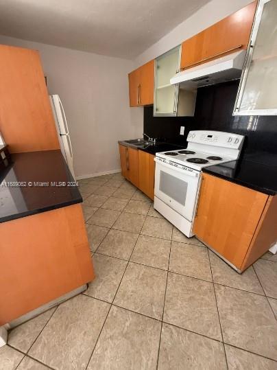 996 NW 10th St Unit B, Hallandale Beach, FL 33009