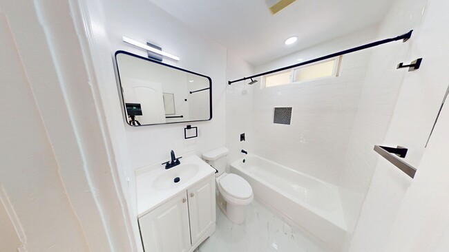 BEAUTIFUL 2 BED | Split Level| Feels Like Home, Los Angeles, CA 90023 - photo 4