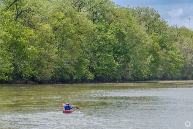 Many residents of The Brewery District love getting out on the River in the warmer months.