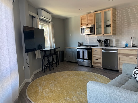 3228 Broadway unit A, Sacramento, CA 95817 - photo 4