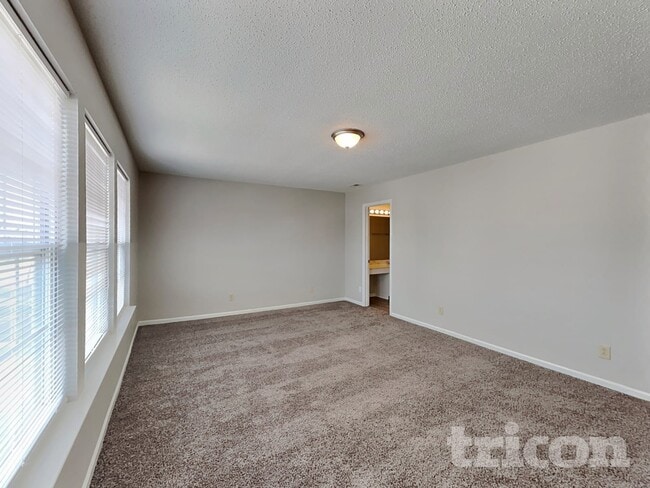 2279 Westmere Dr, Plainfield, IN 46168 - photo 7