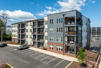 235 Verbena St, Charlotte, NC 28217
