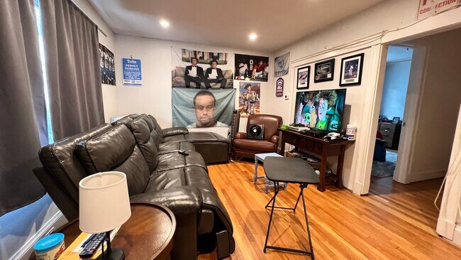 26 Chetwynd Rd unit 1, Somerville, MA 02144 - photo 4