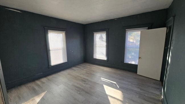 Master Bedroom (has small office or walk-in closet attached)
