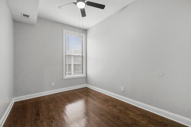 908 W Montrose Ave unit 10-1N, Chicago, IL 60613 - photo 7