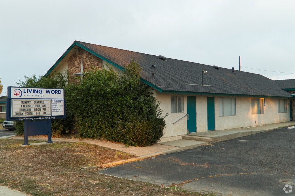 Pass Christian School provides private education in the neighborhood of 
Beaumont.