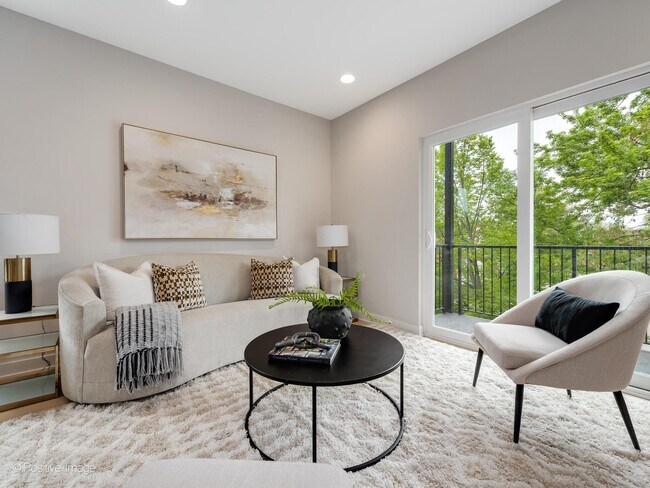 1631 N Lawndale Ave unit 1N, Chicago, IL 60647 - photo 4